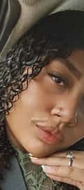 Acompanhante Mirelly Soares