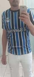 Acompanhante Tiago