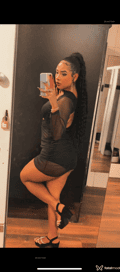 Acompanhante Preta
