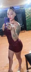 Acompanhante Morena