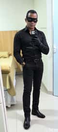 Acompanhante Ricardo Black