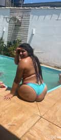 Acompanhante Maria Santos