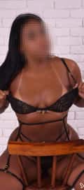 Acompanhante Mirela
