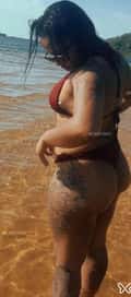 Acompanhante Morena