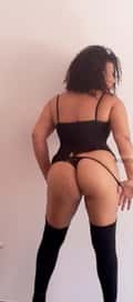 Acompanhante Morena