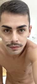 Acompanhante Leleo