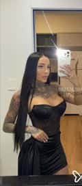 Acompanhante Carolina