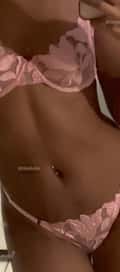 Acompanhante Nicolle