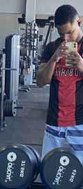 Acompanhante Aí Negro
