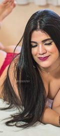 Acompanhante Débora