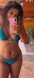 Acompanhante Luana