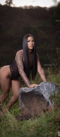 Acompanhante Júlia