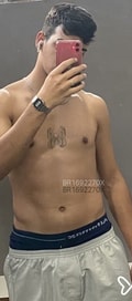 Acompanhante Erick
