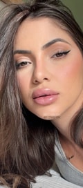 Acompanhante Paola