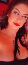 Acompanhante Sara