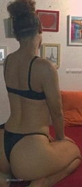 Acompanhante Mariana