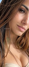 Acompanhante Bruna