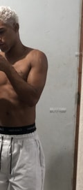 Acompanhante Vitor
