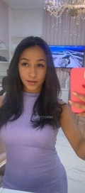 Acompanhante Aline