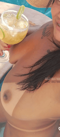 Acompanhante Morena