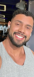 Acompanhante Daniel