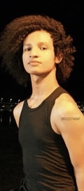 Acompanhante Henrique Costa