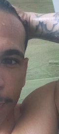 Acompanhante Caíque