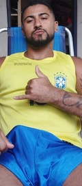 Acompanhante Farley