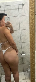 Acompanhante Karla