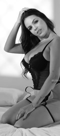 Acompanhante Yasmin