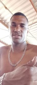 Acompanhante Adriano