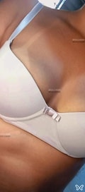 Acompanhante Diane