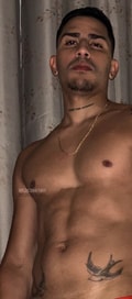 Acompanhante Alex