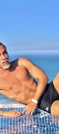 Acompanhante Júnior Lima