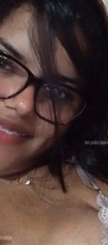 Acompanhante Emma