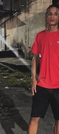 Acompanhante Pedro
