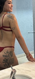 Acompanhante Biia
