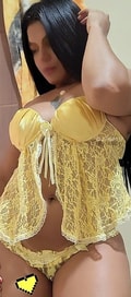Acompanhante Mia