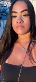 Acompanhante Julia