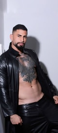 Acompanhante Luciano Ferreira