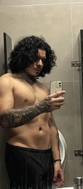 Acompanhante Tatuadin