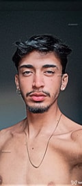 Acompanhante Gael Özkan