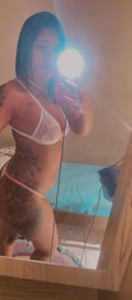 Acompanhante Beatriz