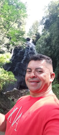 Acompanhante Santos