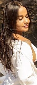 Acompanhante Morena