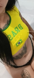 Acompanhante Morena