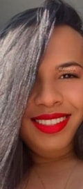 Acompanhante Mariana