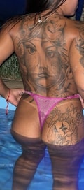 Acompanhante Morena