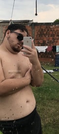 Acompanhante Parrudoatv