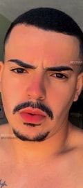 Acompanhante Victor